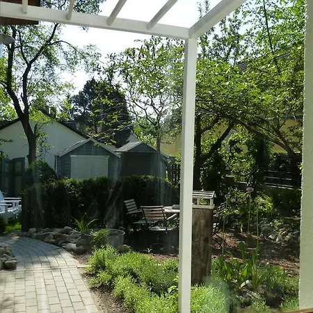 Feine Laube * Berlin