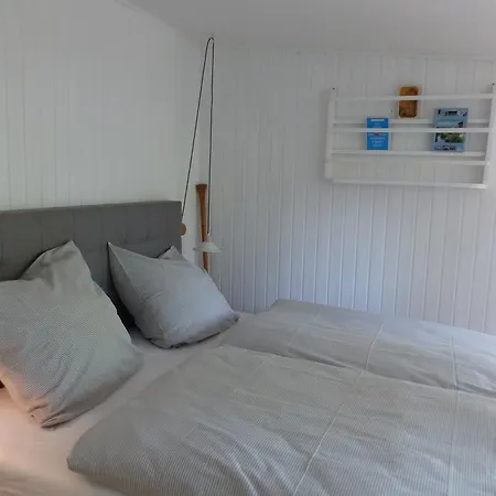 Ferienhaus Feine Laube *